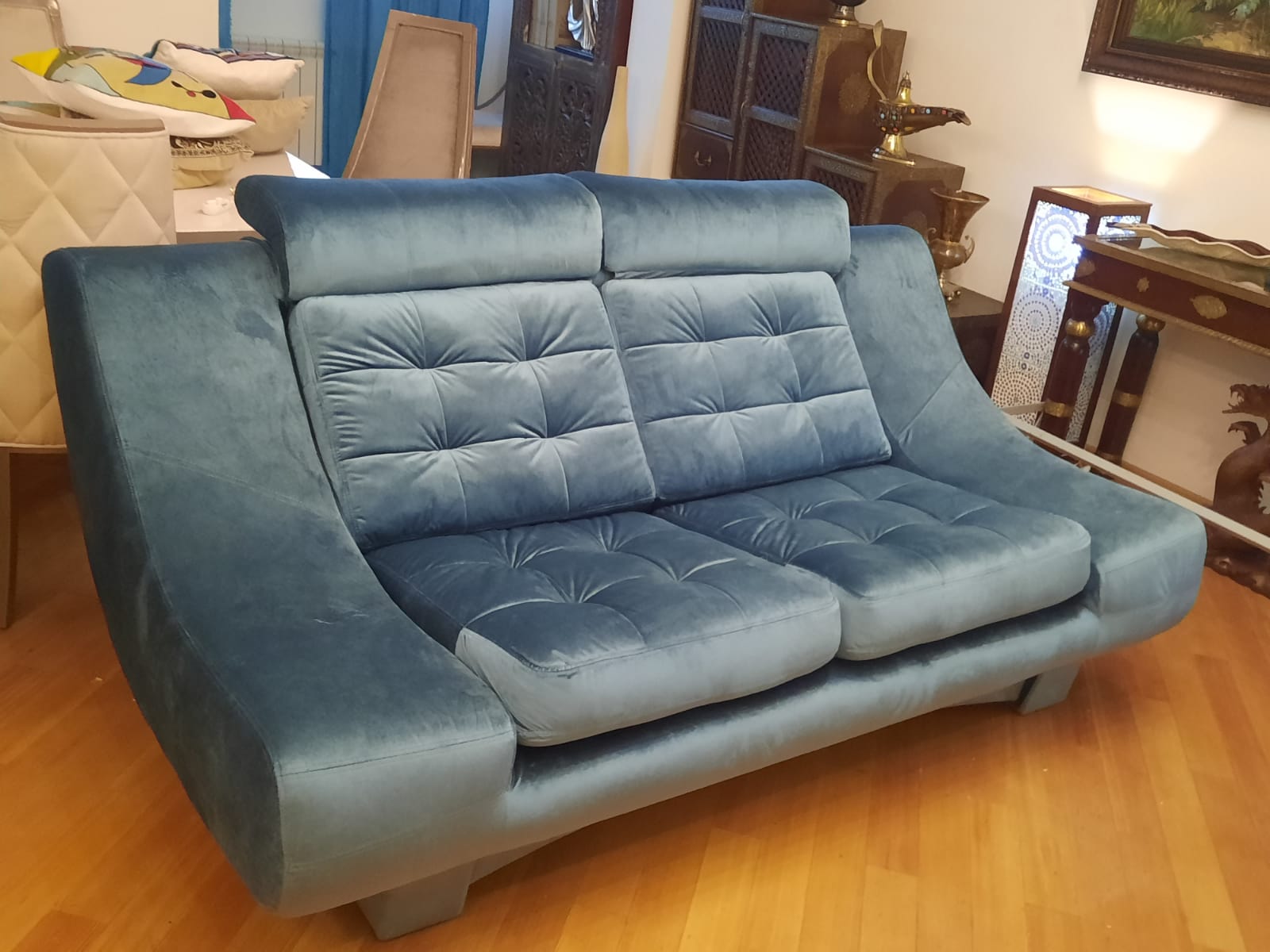 Обивка дивана на дому. Петрово-Дальнее